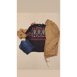 Patterned Light Weight Sweater